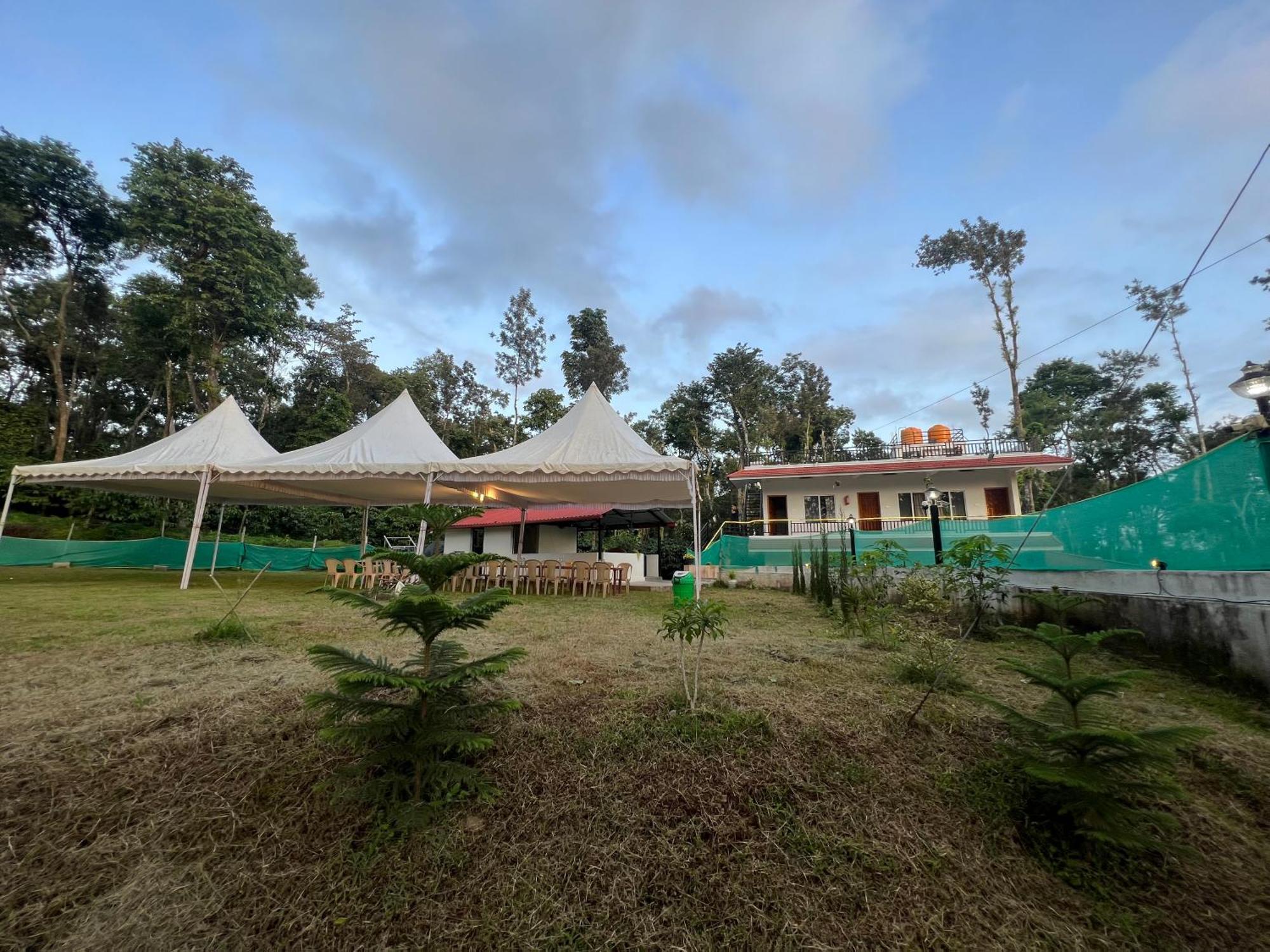 SiddāpurSri Lakshmi Estatesアパートメント エクステリア 写真